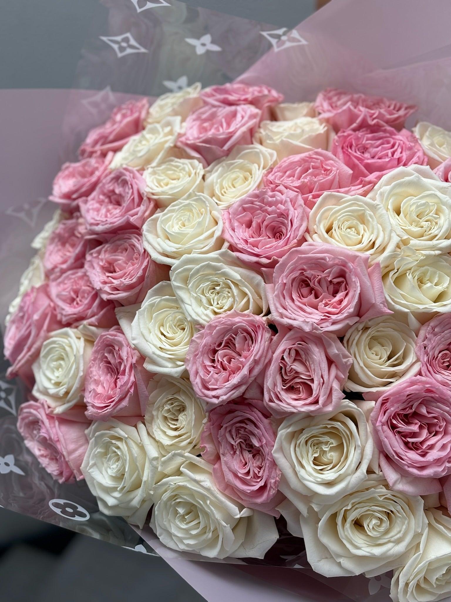 Exquisite Bouquet of Roses for Your Loved One | LA Delivery