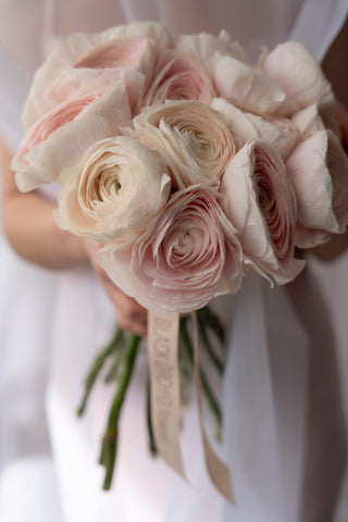 Mono bouquets - Black Orchid Flowers