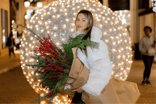 The Scent of the Season: Luxury Christmas Flower Arrangements