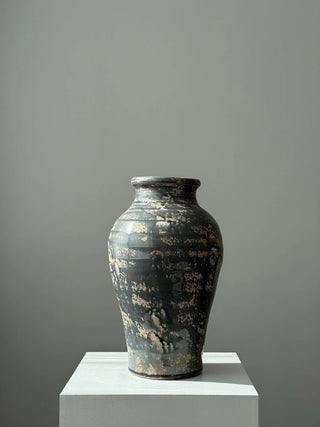 Modern vase # 8