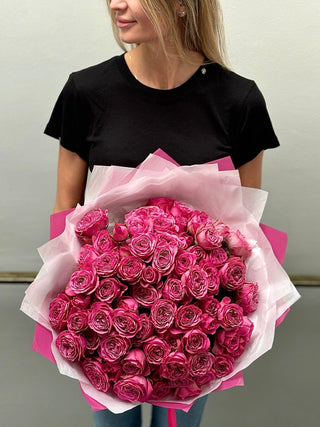 bouquet-of-hot-pink-garden-spray-roses-black-orchid-flowers-3 - Black Orchid Flowers