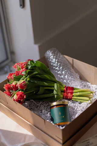Gift box with red tulips - Black Orchid Flowers