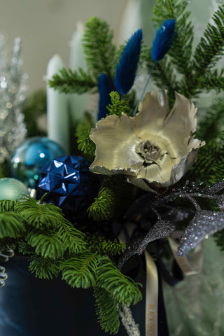 christmas-arrangement-in-blue-vase-with-blue-ornament-black-orchid-flowers-2 - Black Orchid Flowers